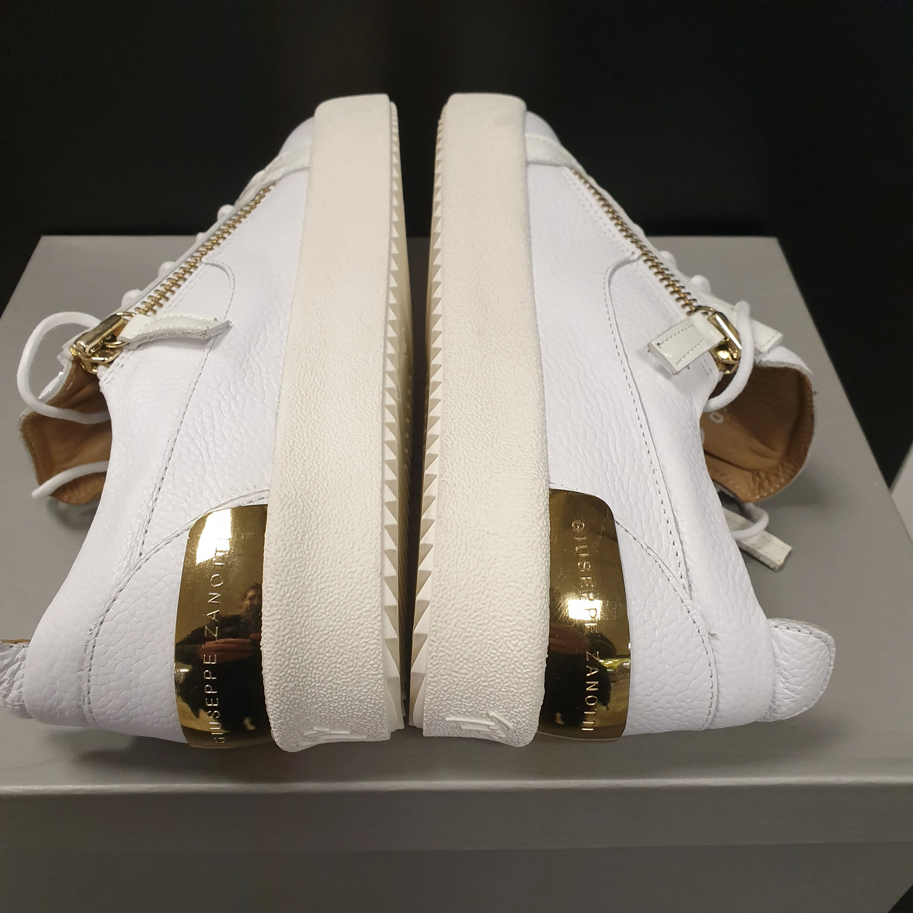 Luxury Shoes Men TOP-High Quality Real Leather 2021 Hit Model Sneaker Turkey Made hand Made Brand Sneaker Run shoes Comfortably
Luxury Shoes Men TOP-High Quality Real Leather 2021 Hit Model Sneaker Turkey Made hand Made Brand Sneaker Run shoes Comfortably