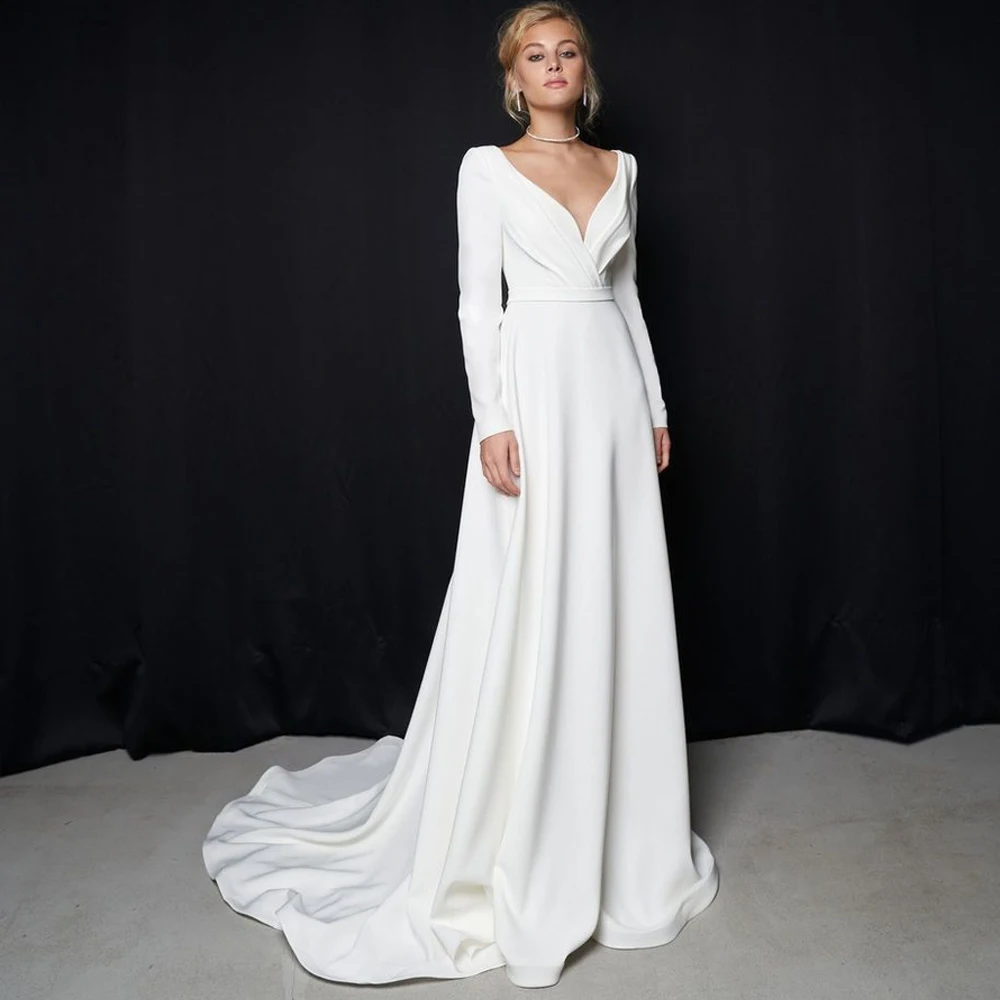 Pleated Satin A Line Wedding Dress Vintage Long Sleeves V-Neck Custom Made 2021 Closed Back Zipper Bridal Gown With Train
Pleated Satin A Line Wedding Dress Vintage Long Sleeves V-Neck Custom Made 2021 Closed Back Zipper Bridal Gown With Train
