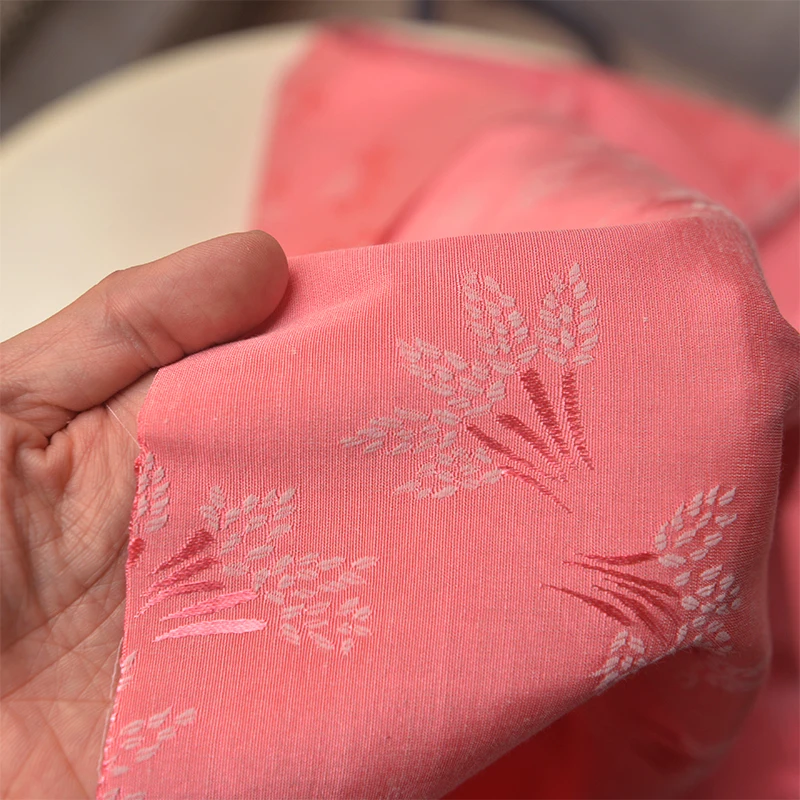 Watermelon Pink Wheat Ears Jacquard Polyester and Cotton Fabric Retro Embossed Long Skirt Handmade Fabric Sewing DIY
Watermelon Pink Wheat Ears Jacquard Polyester and Cotton Fabric Retro Embossed Long Skirt Handmade Fabric Sewing DIY