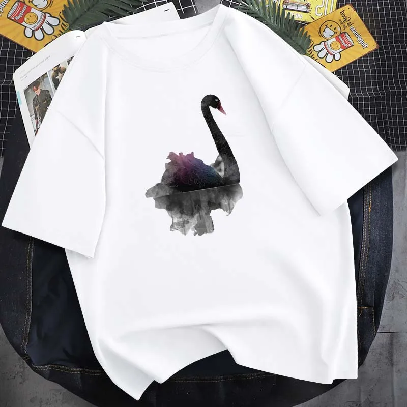 2021 New Black Swan Pattern Printed T-Shirt Neutral 100% Pure Cotton Round Neck 14-Color Short-Sleeved Casual Loose Fashion Top
2021 New Black Swan Pattern Printed T-Shirt Neutral 100% Pure Cotton Round Neck 14-Color Short-Sleeved Casual Loose Fashion Top