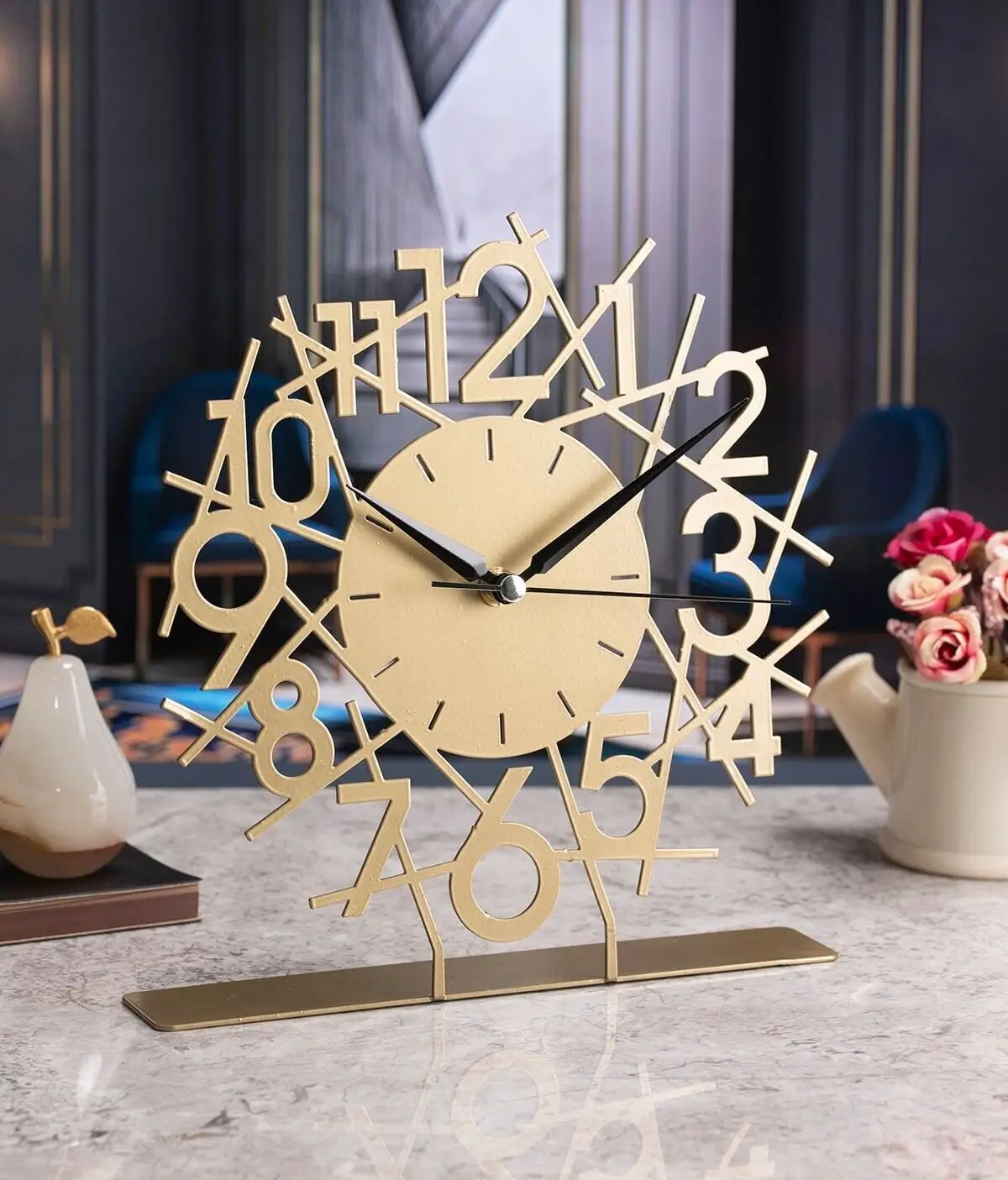Modern Design Desk Clock 2022 Decorations Table Miniature Figurines Fashion Home Decoration Accessories TV Cabinet Decoration Up
Modern Design Desk Clock 2022 Decorations Table Miniature Figurines Fashion Home Decoration Accessories TV Cabinet Decoration Up