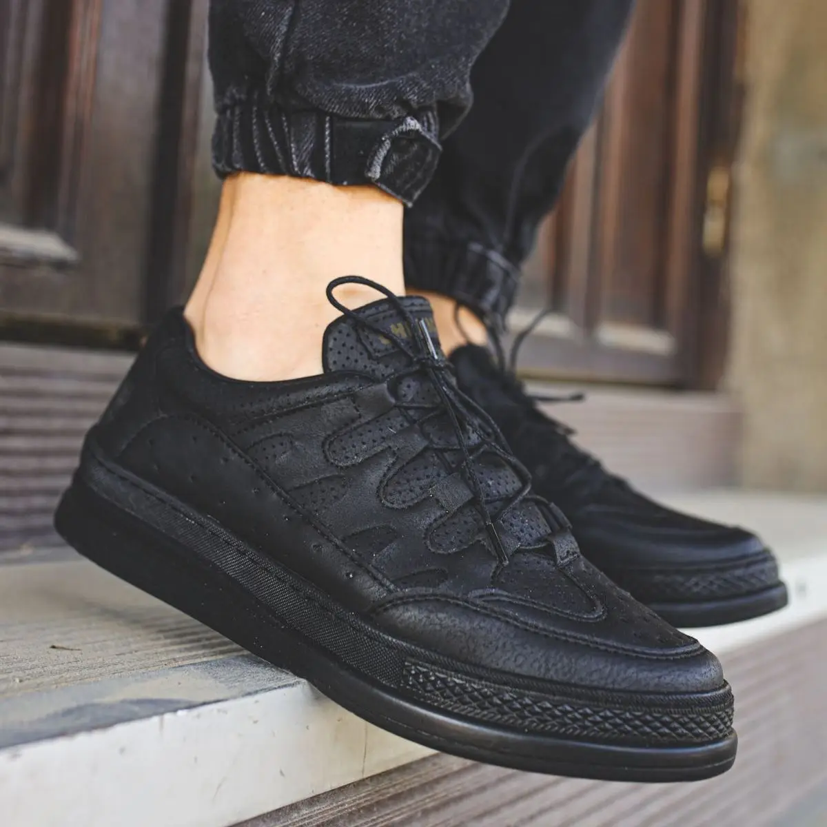 Кроссовки Yeezy мужские кожаные, повседневная обувь, мягкие, хлопок, для ходьбы, тенниса, фургон, белые
Кроссовки Yeezy мужские кожаные, повседневная обувь, мягкие, хлопок, для ходьбы, тенниса, фургон, белые