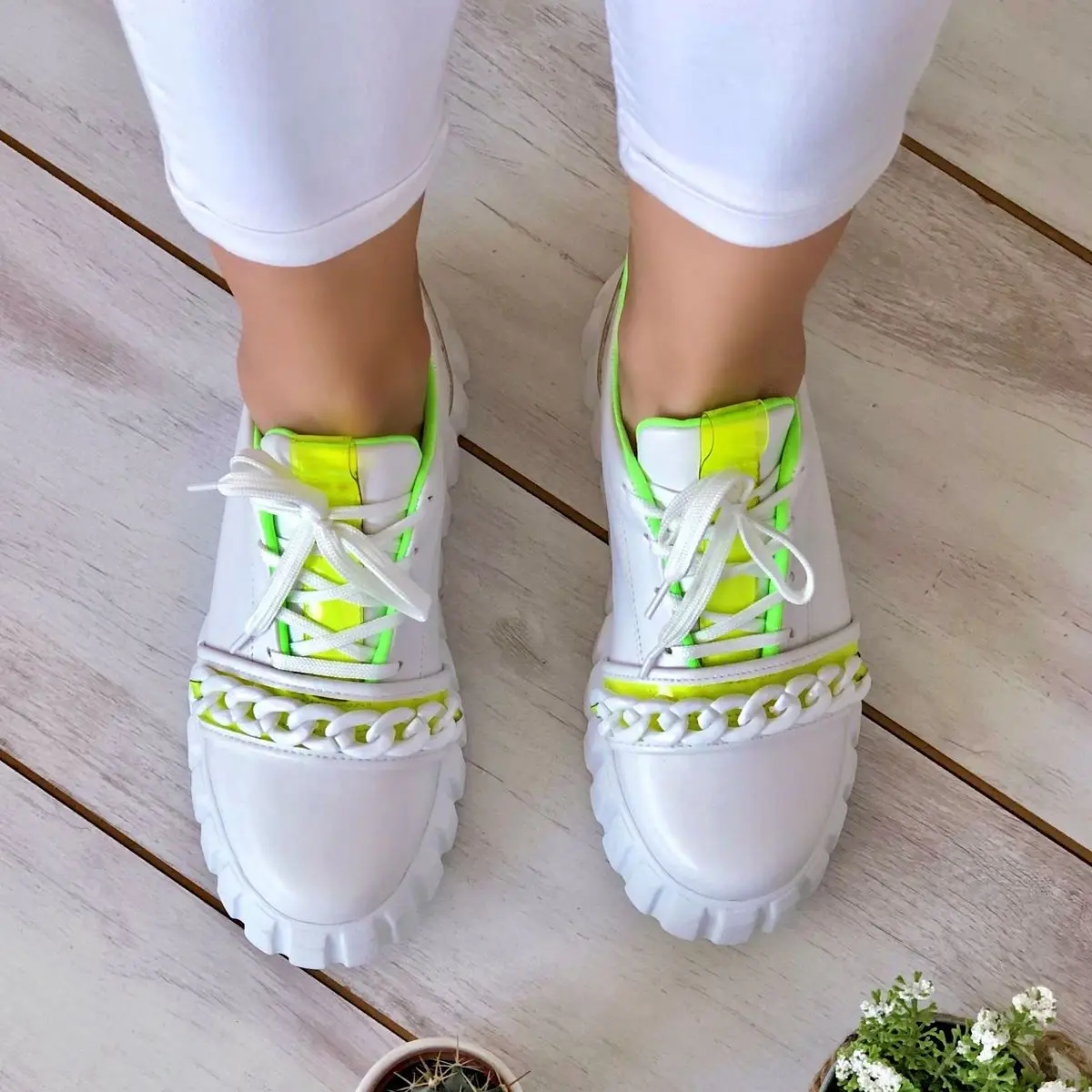 Rail White And Green Women Sneaker Casual Breathable Comfortable Platform Sport Shoes Fashion Design Elegant Running Walking Lace Up Ladies Shoe Sneakers
Rail White And Green Women Sneaker Casual Breathable Comfortable Platform Sport Shoes Fashion Design Elegant Running Walking Lace Up Ladies Shoe Sneakers