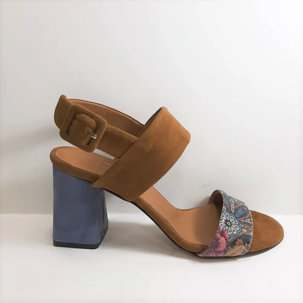 Genuine Leather, Tan Suede, Colorful Strap, Blue High Heels, Round Toes, Handmade, Sandals
Genuine Leather, Tan Suede, Colorful Strap, Blue High Heels, Round Toes, Handmade, Sandals