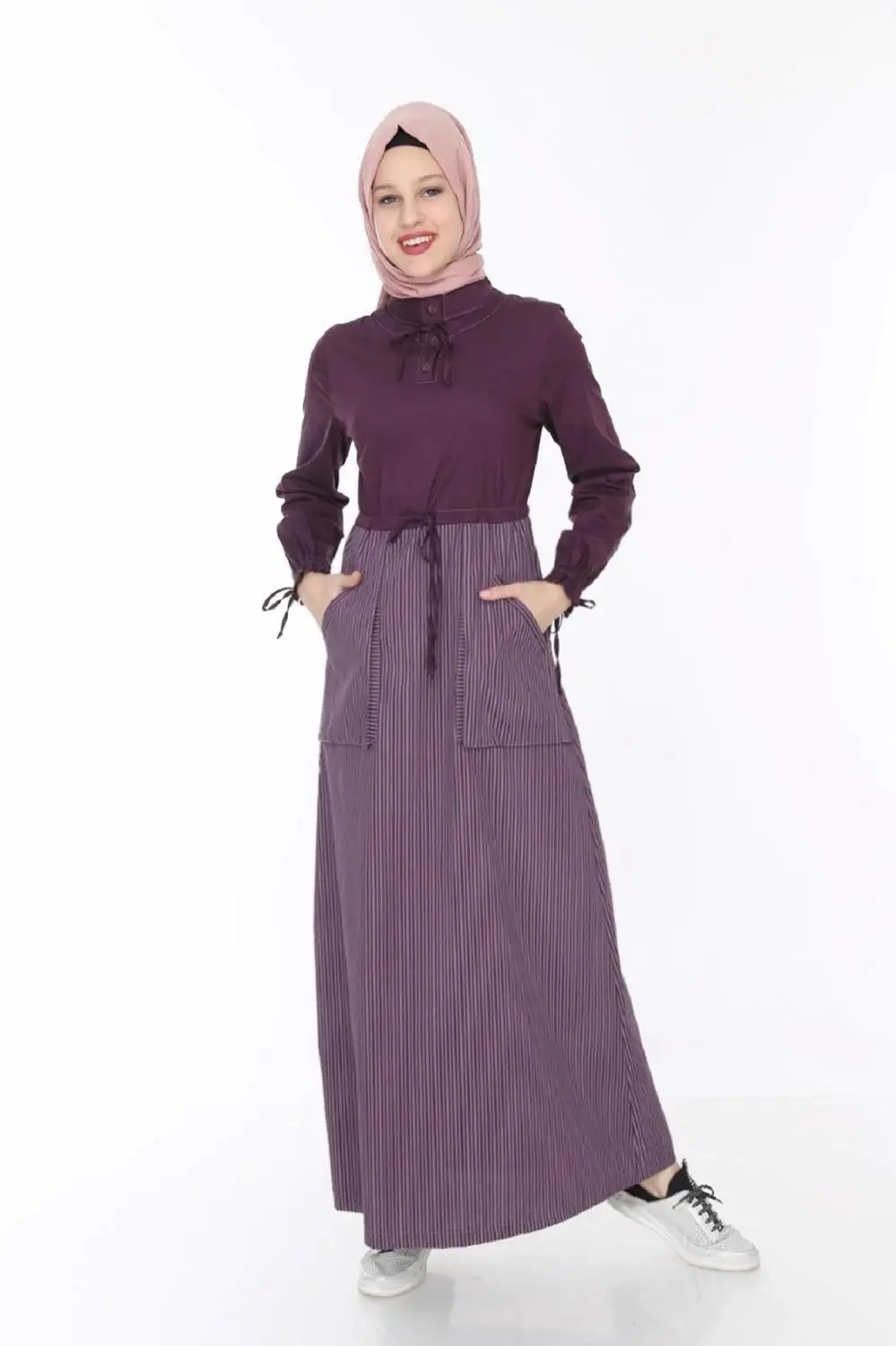 Islamic Clothing long dress for women Turkish abaya from Turkey line printed thin cotton fabric for summer sport stile pockets
Islamic Clothing long dress for women Turkish abaya from Turkey line printed thin cotton fabric for summer sport stile pockets