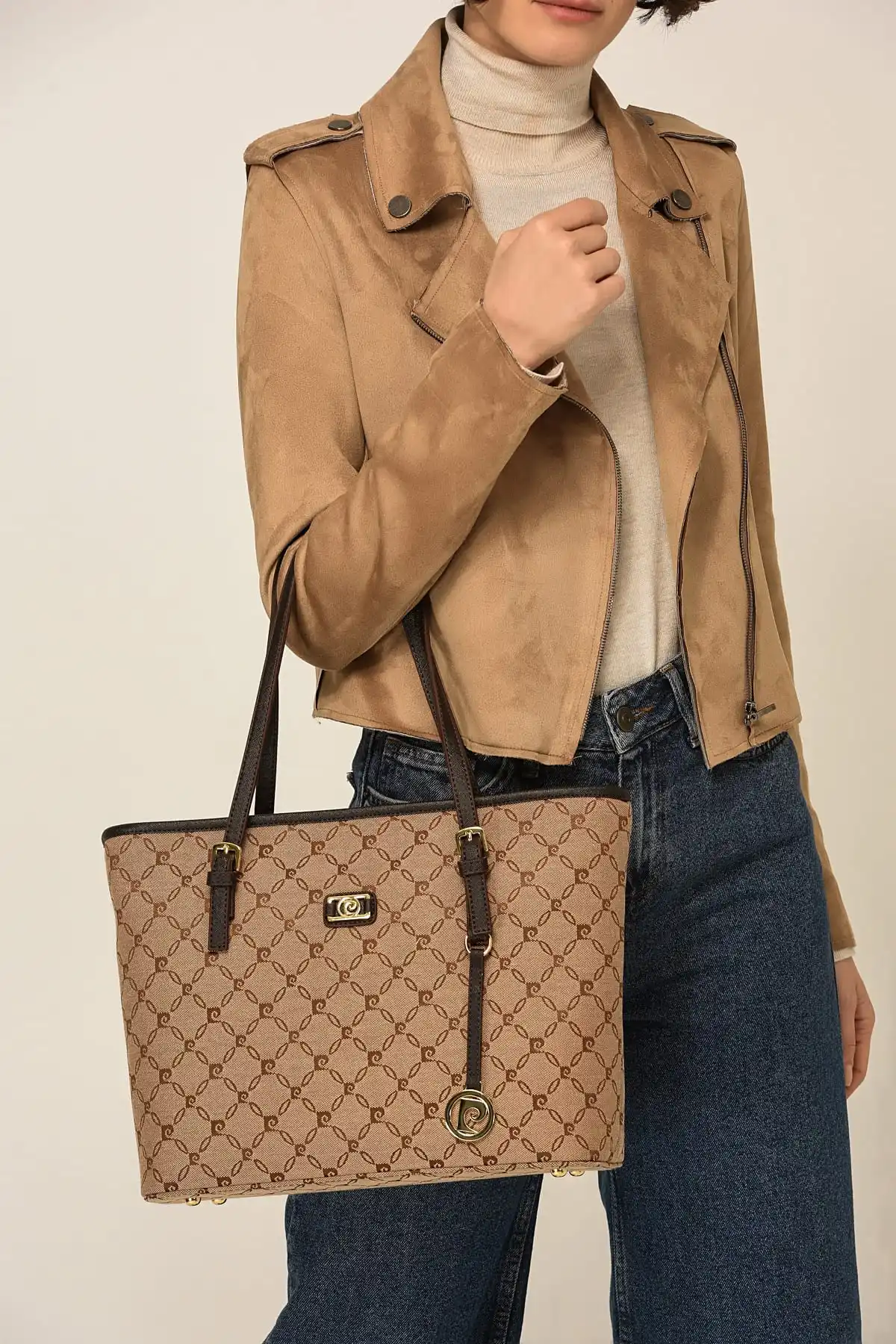 Kadn antas stil moda yaz moda tarz kz tote casual lx zengin ruh tasarm harika kz moda
Kadn antas stil moda yaz moda tarz kz tote casual lx zengin ruh tasarm harika kz moda