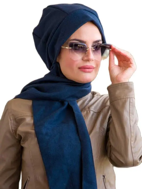 2021 Turkey Autumn-Winter Islamic Turban Tricot Muslim Headscarf Fabric Scarf Weft Beret Shawl Scarf Muslim Hijab Indıa-Arab Mealy Pattern Comfortable Use Sweat Proof Luxury Fashion Elegant Design Trend
2021 Turkey Autumn-Winter Islamic Turban Tricot Muslim Headscarf Fabric Scarf Weft Beret Shawl Scarf Muslim Hijab Indıa-Arab Mealy Pattern Comfortable Use Sweat Proof Luxury Fashion Elegant Design Trend