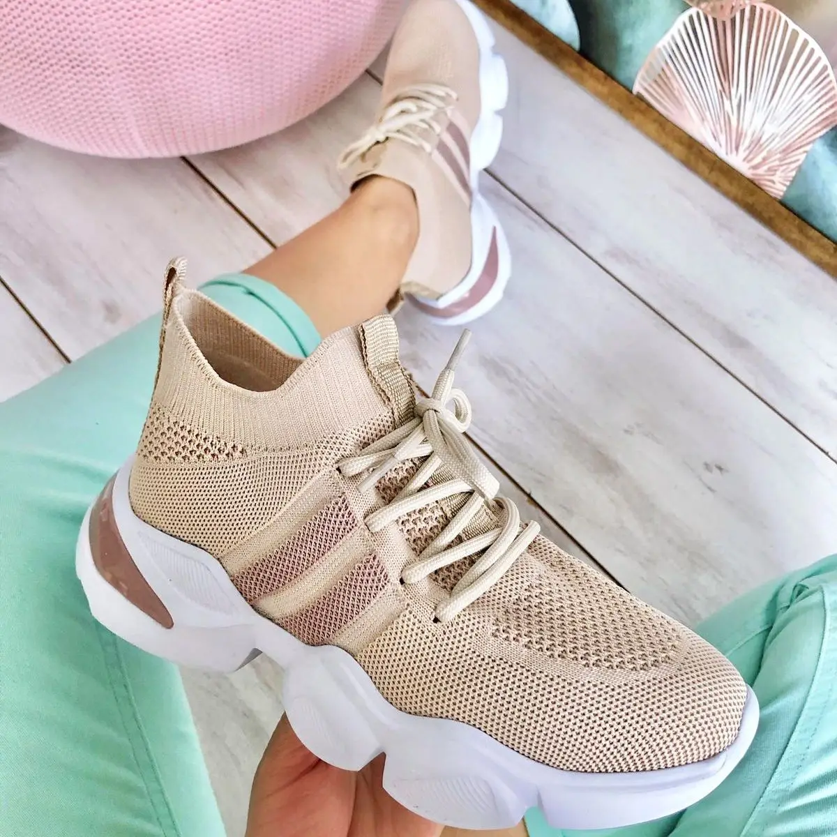 Browse BeigeWomen Sneaker Casual Breathable Comfortable Platform Sport Shoes Fashion Design Elegant Running Walking Lace Up Ladies Shoe Sneakers
Browse BeigeWomen Sneaker Casual Breathable Comfortable Platform Sport Shoes Fashion Design Elegant Running Walking Lace Up Ladies Shoe Sneakers