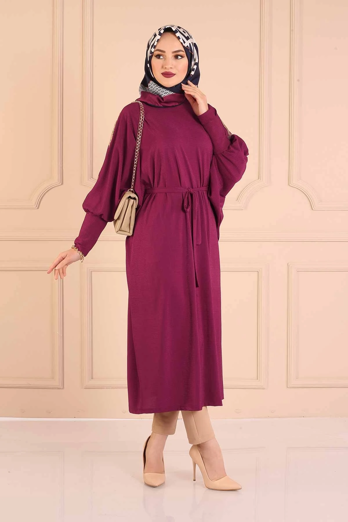 Women's Tunic Pullover Muslim Clothing Fashion Islamic Clothing Women's Abaya Hijab Dresses Dubai Robe Turkey Kaftan
Women's Tunic Pullover Muslim Clothing Fashion Islamic Clothing Women's Abaya Hijab Dresses Dubai Robe Turkey Kaftan