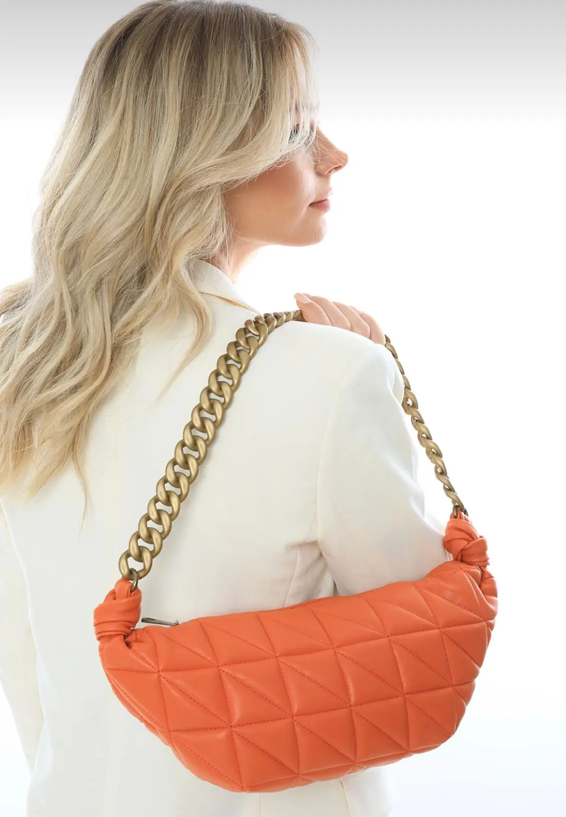 

Design wonderful new season hot selling orange Women's Chain Quilted Oval Bag 30x20cm