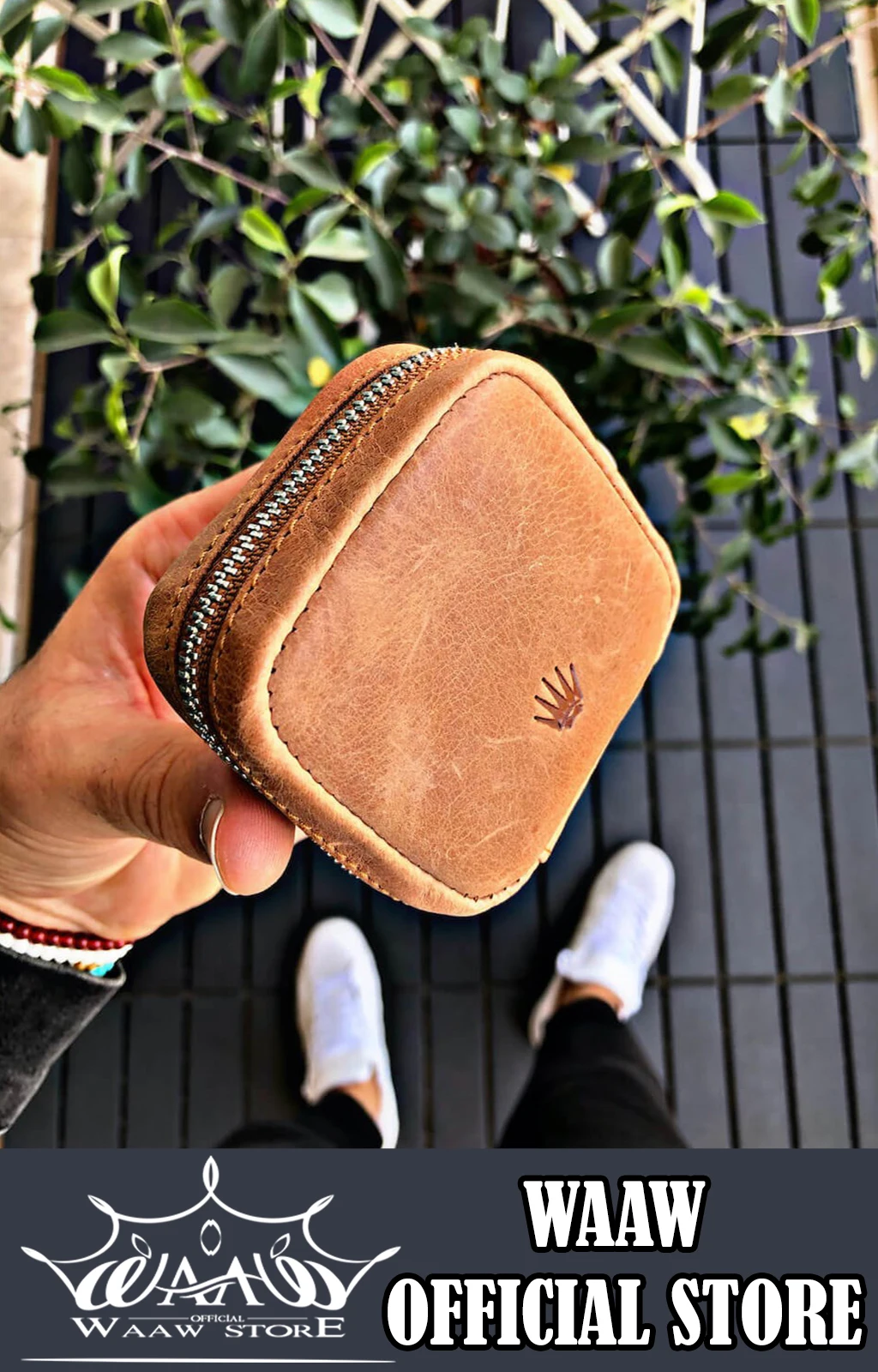 Waaw A1046 Headphone key cable case genuine leather 1st class workmanship crazy yellow snuff ( TABA ) made in tukey 7.5x7.5 cm
Waaw A1046 Headphone key cable case genuine leather 1st class workmanship crazy yellow snuff ( TABA ) made in tukey 7.5x7.5 cm