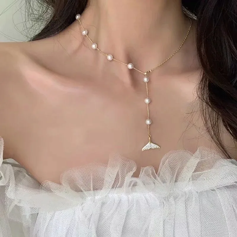 

Korean Temperament Fishtail Choker Necklace For Women French Irregular Pearl Rhinstone Clavicle Chain Wedding Jewelry Gifts