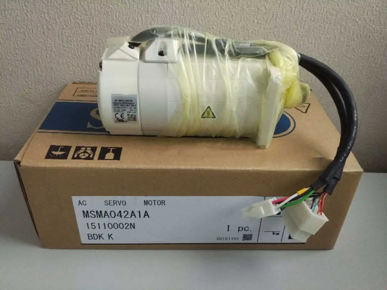 Совершенно новый MSMA042A1A MSMA042A1B MSMA042A1D MSMA042A1E MSMA042A1F MSMA042A1P MSMA042A1C Гарантия один год ​