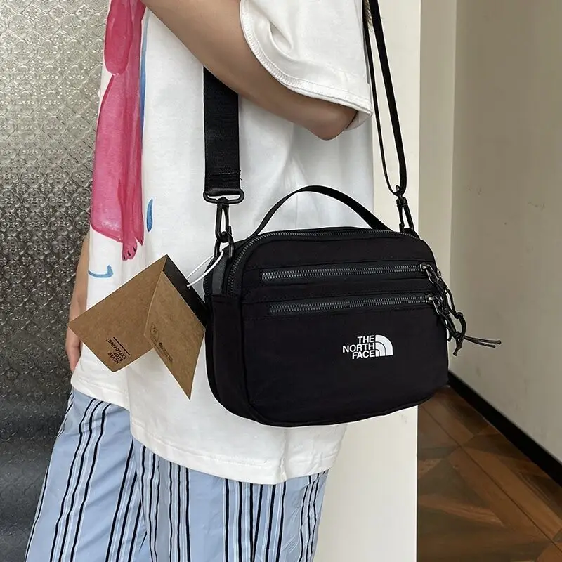 Размер спортивной сумки In Style North Face для мужчин и женщин: 20cm 18cm 9cm