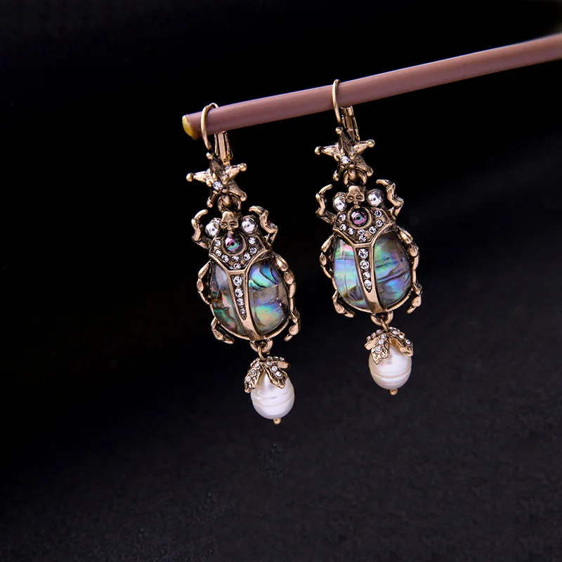 

Free Shipping Retro Style Ladybug Earrings Female Personality All-match Freshwater Pearl Fashion Explosion Jewelry