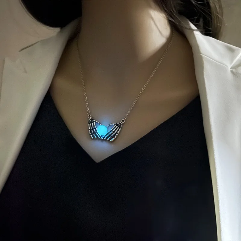 

Женское Двухслойное колье с жемчугом, винтажное ожерелье до ключицы с кристаллами и жемчугом в форме сердца, ювелирное украшение, 2022