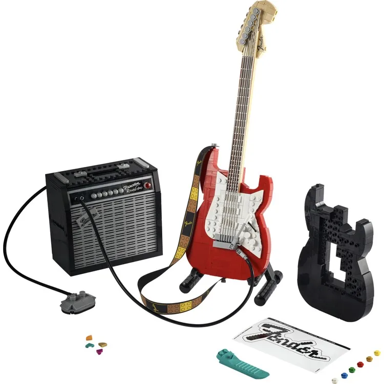 LEGO® Ideas 21329 Fender® Stratocaster™