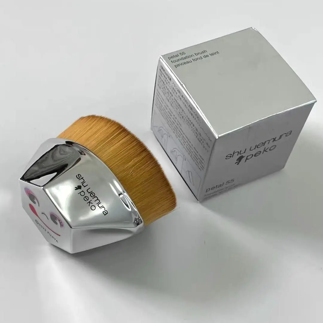 

Сделано в Японии Shu Uemura лепесток 55 кисть для основы под макияж