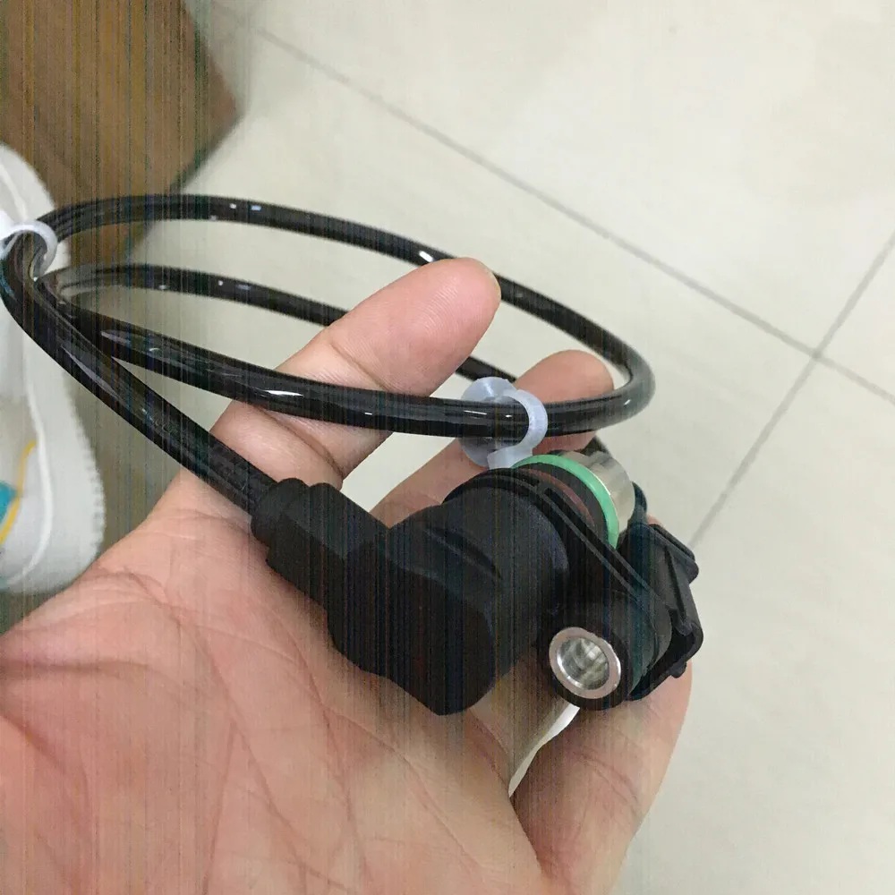 

1pc Engine Crankshaft Position Sensor OEM PW810614