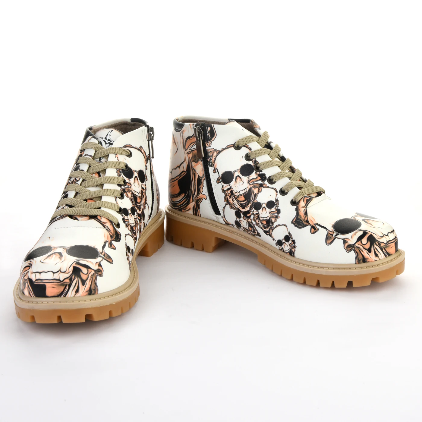 7367 короткие ботинки на молнии и шнуровке с рисунком черепа