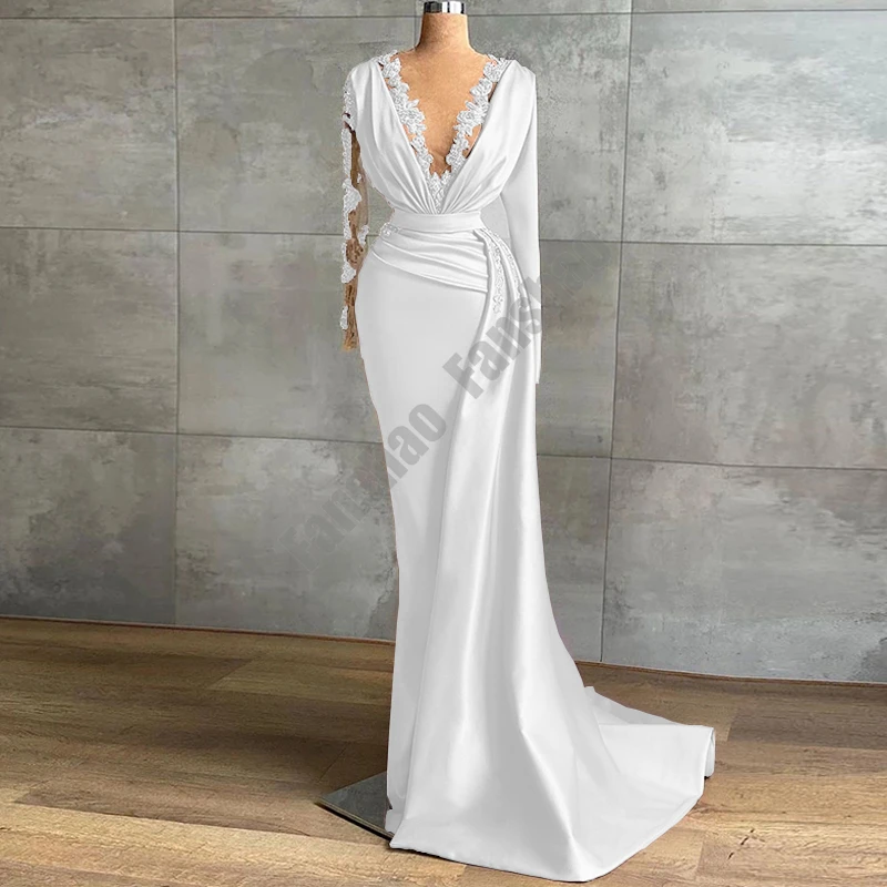 Женское вечернее платье с длинным рукавом круглым вырезом и бусинами |