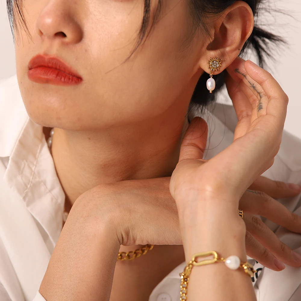 Серьги-гвоздики с пресноводным жемчугом из нержавеющей стали