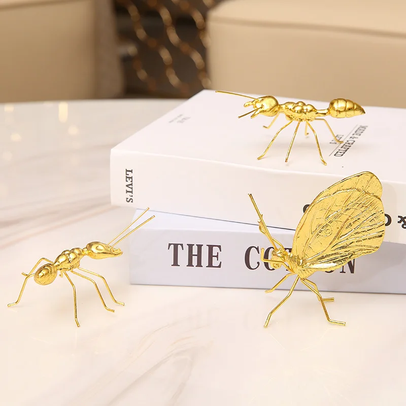 

Modern study decoration living room desktop simple golden butterfly ant decorations home creative metal crafts