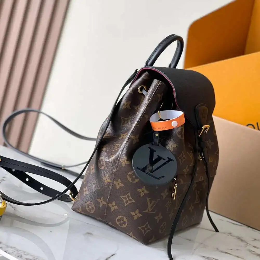 точная копия 1:1 Маленькие Стильные Рюкзаки LV Minimalist Leisure Leather Backpack