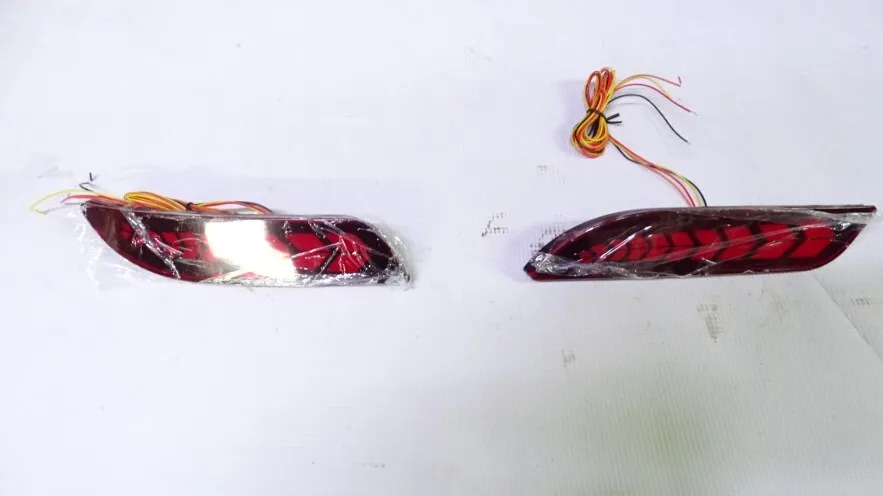 Катафот заднего бампера /2172/ LED бегущий поворотник) (TLT) Катафот заднего бампера /2172/ LED бегущий поворотник) (TLT)