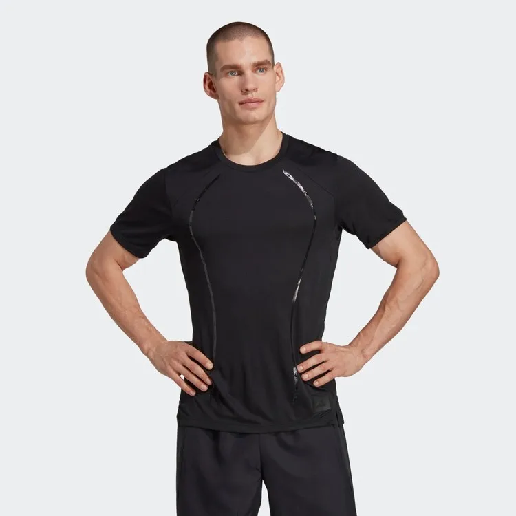 Мужская черная футболка Adidas
