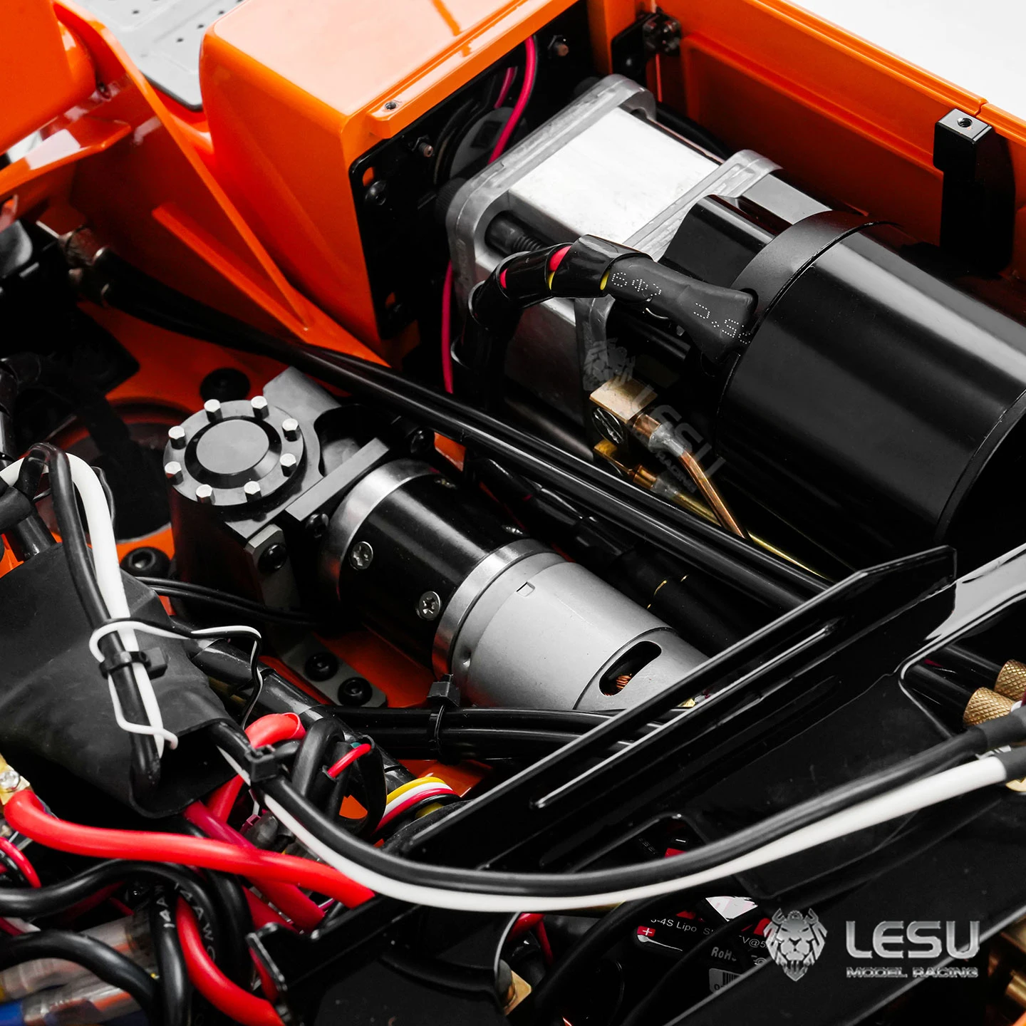 Фото LESU 1/14 RC Модель Экскаватор Aoue-350LC Цельнометаллический двухсекционный гидравлический трехходовой клапан стрелы BA-B0013 №5