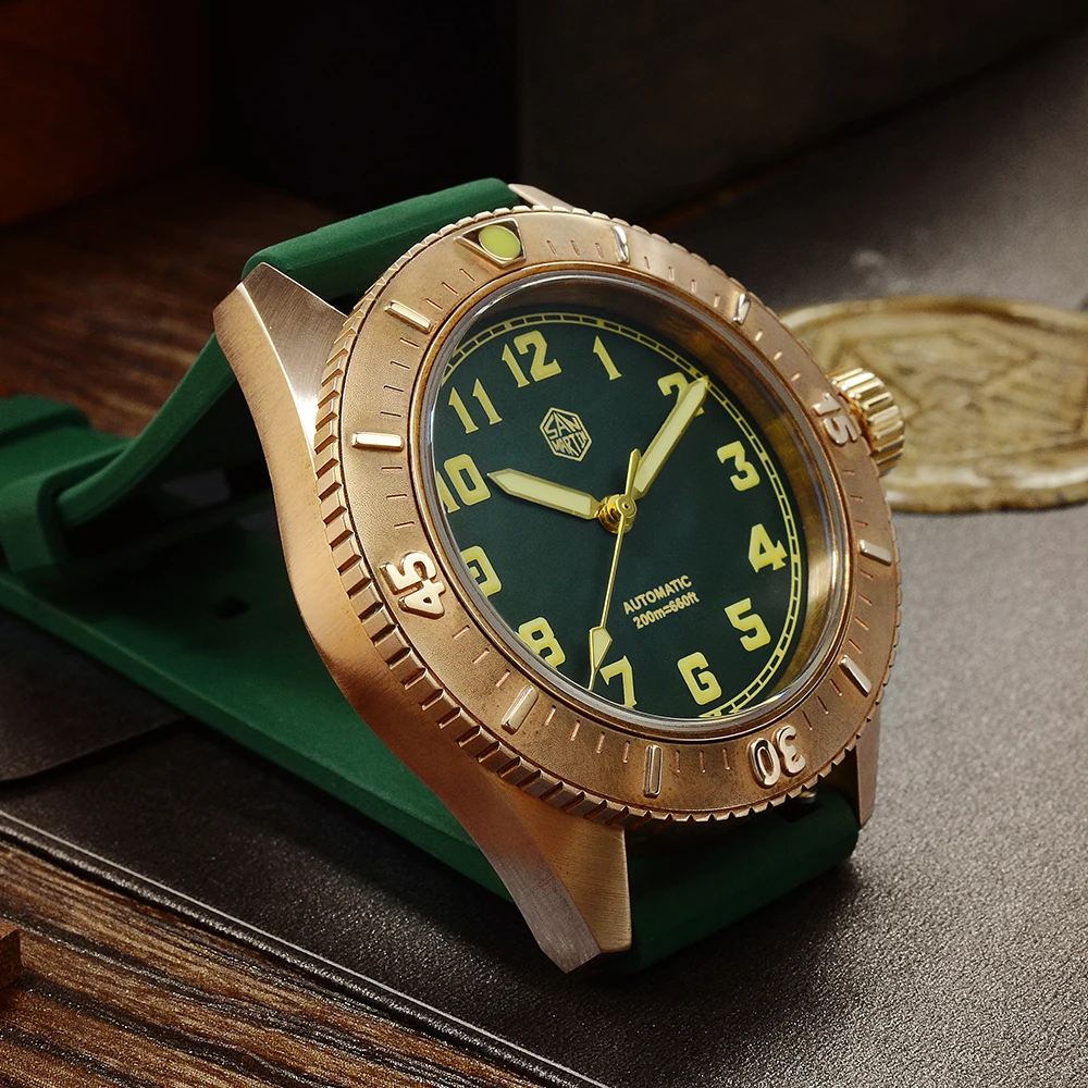 Pаспродажа Мужские механические часы San Martin Diver Bronze с автоматическим вращающимся ободком, Водонепроницаемость 200 м, светящийся циферблат