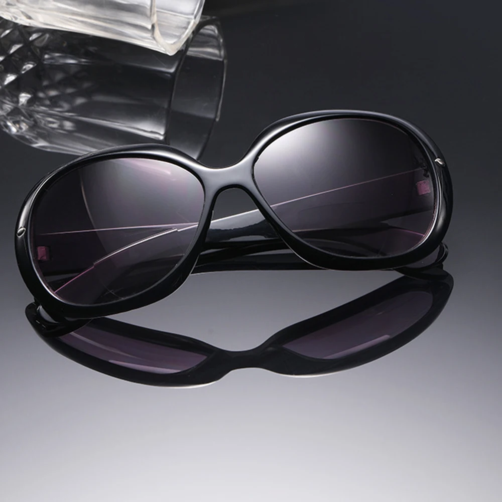 

Oversized Butterfly Classic Women Frame See Near and Far Grey Lenses Bifocal Reading Sunglasses +0.75 To +4 See Near and Far