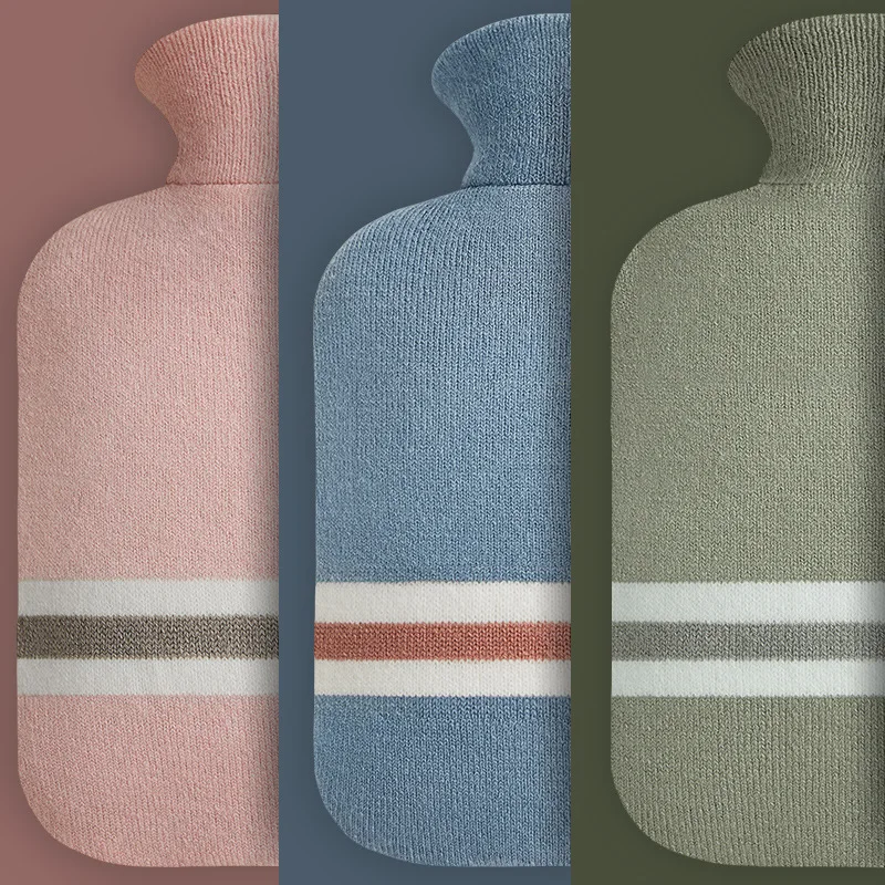 

Water in warm water bag Women's warm water bag Keep hands and feet on hands Warm water bottle bag