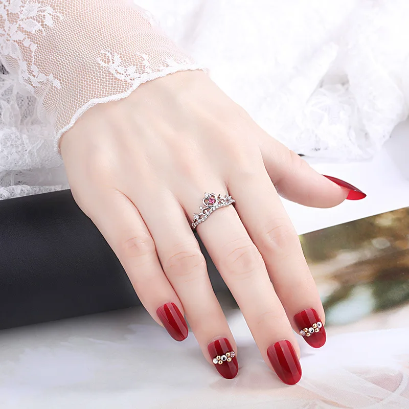 

2022 New Crown Princess Queen Ruby Open Ring Ladies Simple Adjustable Ring Fashion Trend High Sense Luxury Quality Jewelry Gift