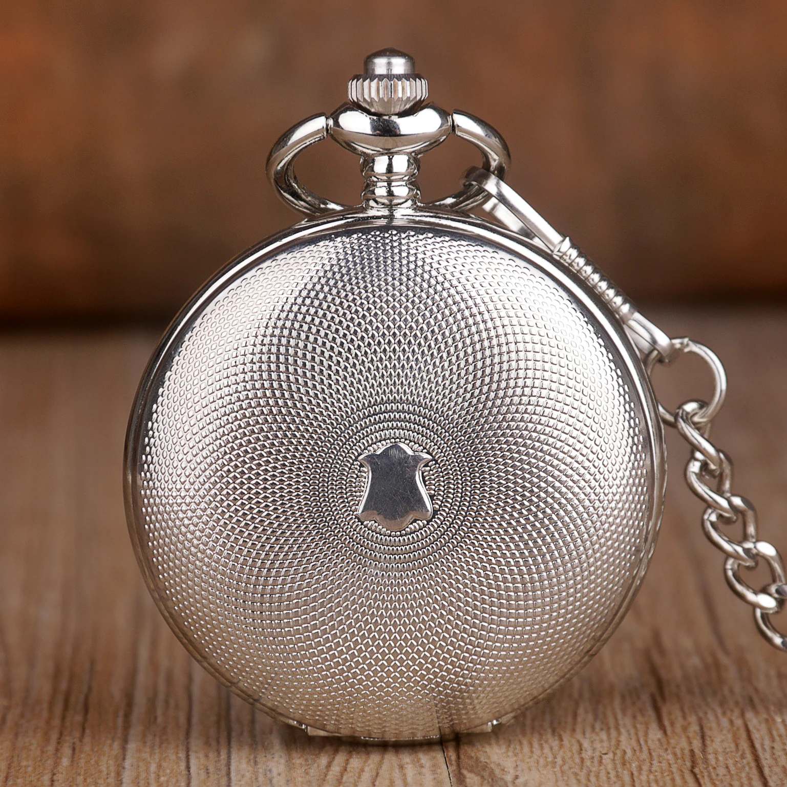 Minimalist Carved Silver Shield Vintage Roman Numerals Mechanical Pocket Watches For Men Women Necklace Pendant with Chain Gifts