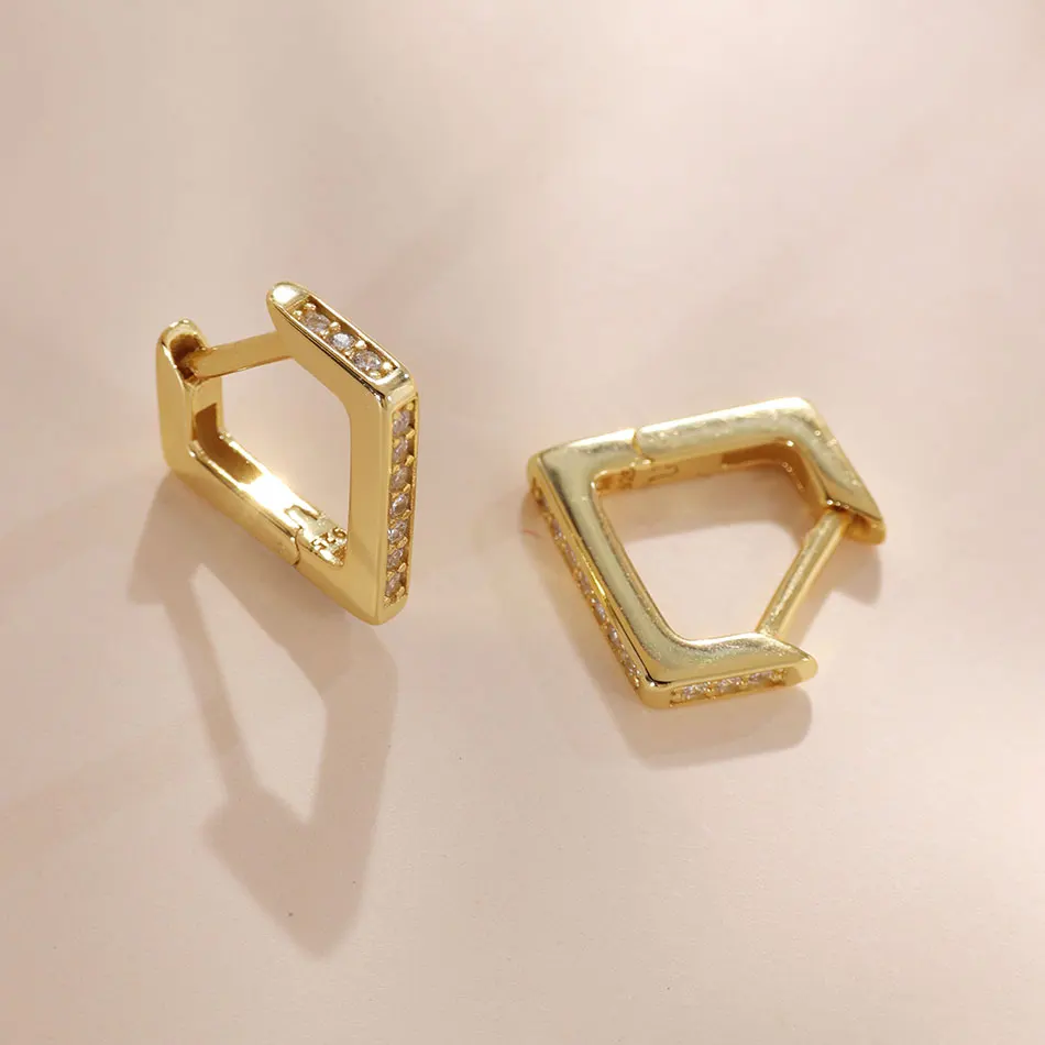 Женские серьги-кольца из серебра 925 пробы с фианитом