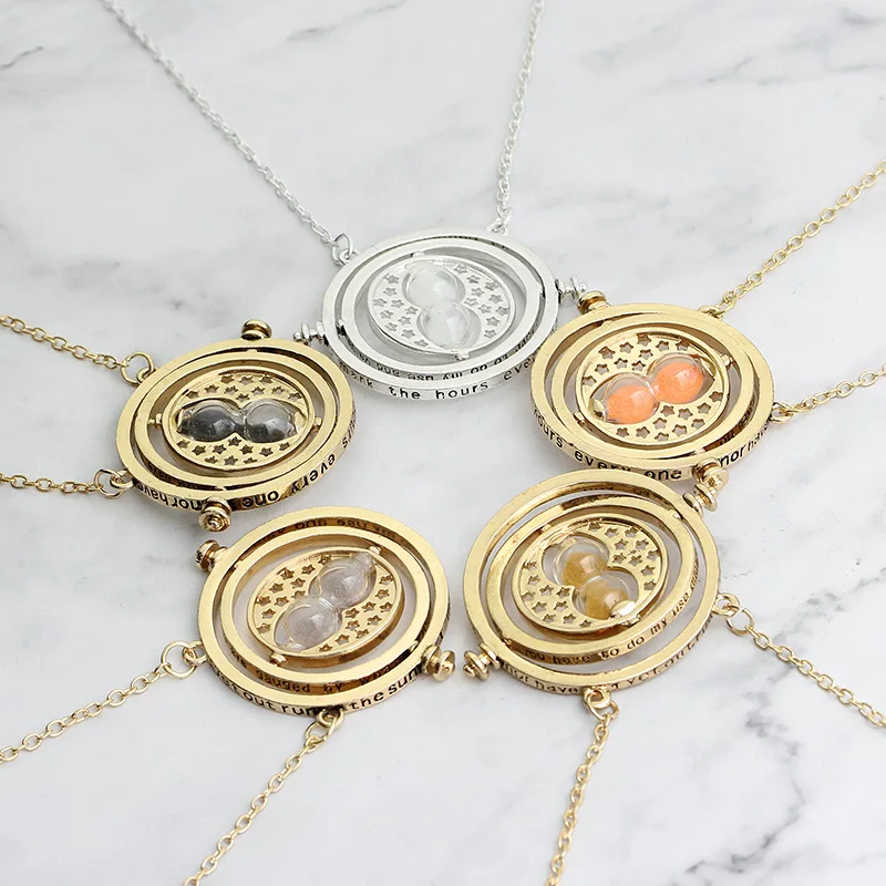 

Fashion Time Sand Glass Hourglass Vintage Pendant Jewelry Magic School Badge Choker Sand Spins Pendant Gold Necklace Gifts