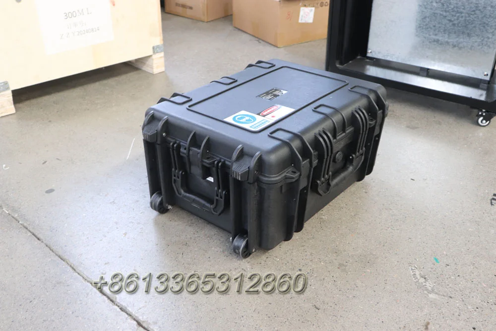 Портативная машина для лазерной чистки 100 Вт/200 Вт/300 Вт фирменная лазерная