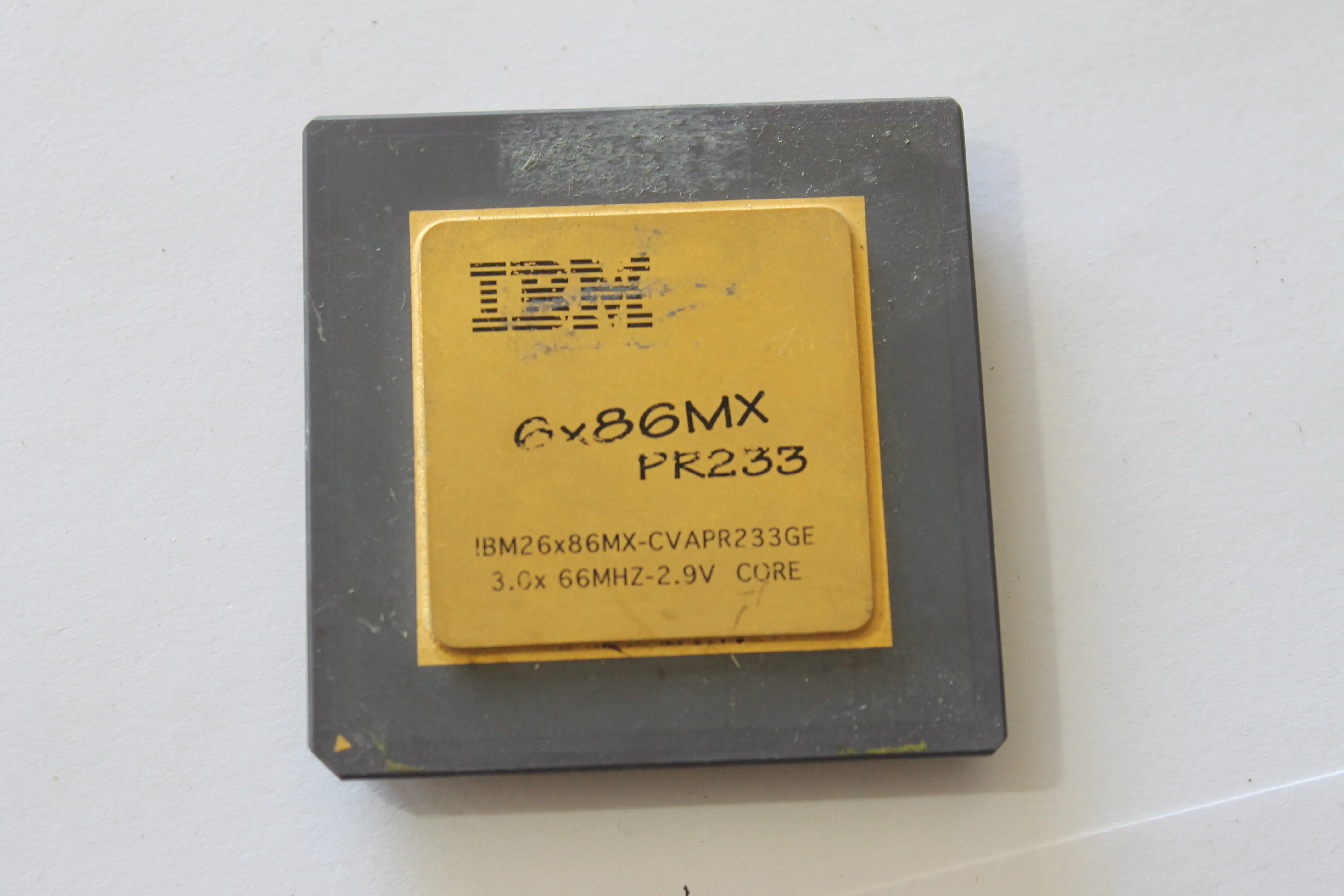 Retro processor IBM 6x86MX pr233ge Socket 7 | CPUs