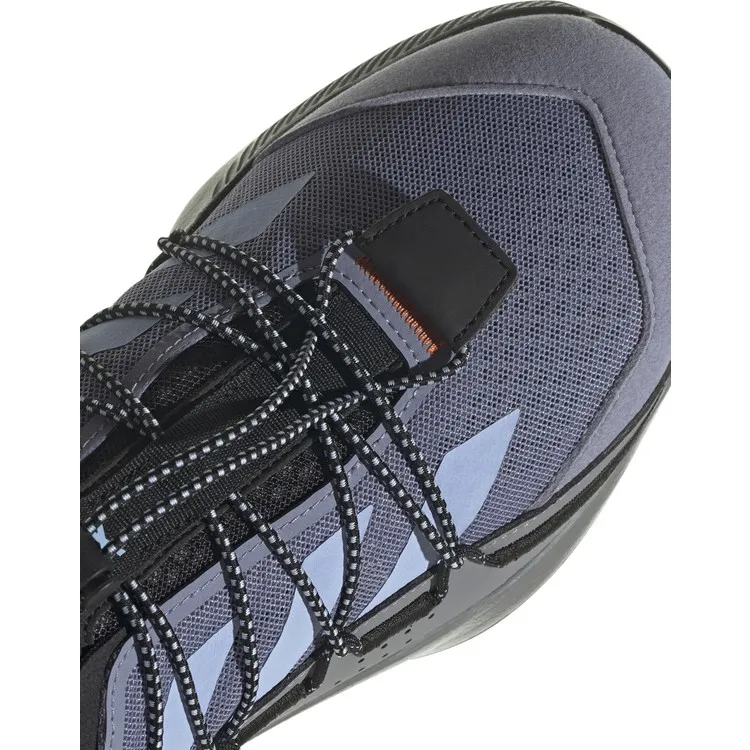 Рисунок 2 - Мужская футболка Adidas светло-голубого