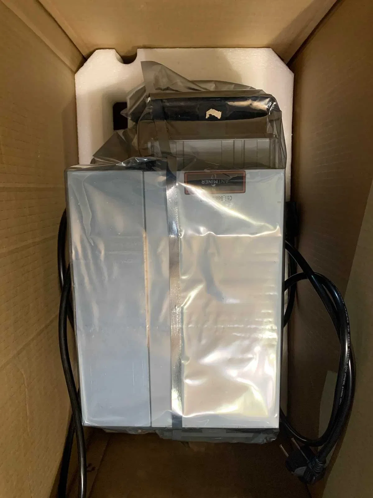 

Новинка от бренда AB, BITMAIN Antminer L7 мгн/с, LTC & DOGE