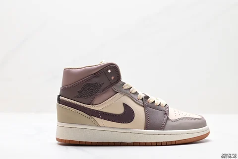 Nike dunk jordan hot sale 1