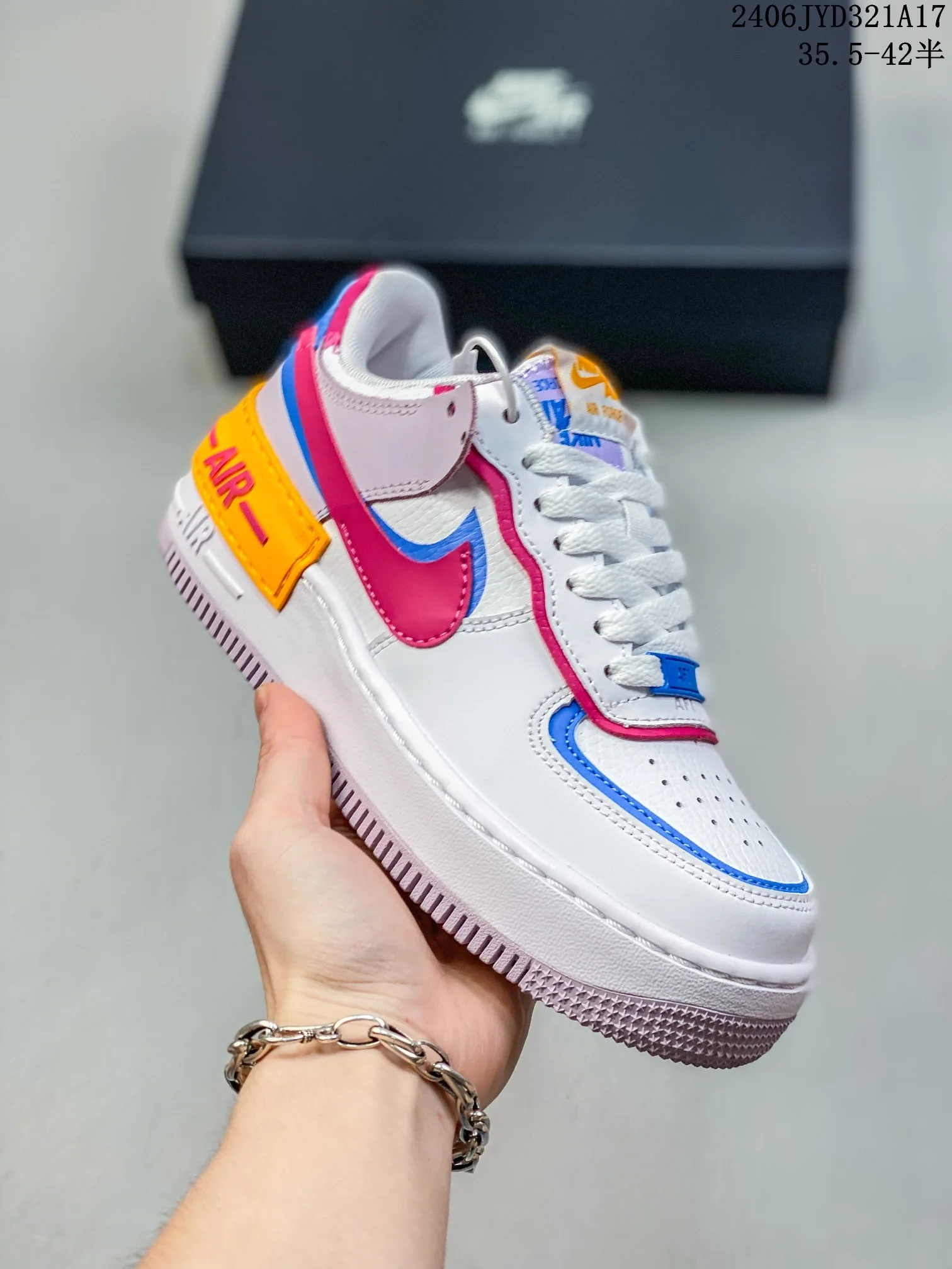 Кроссовки Nike Air Force 1