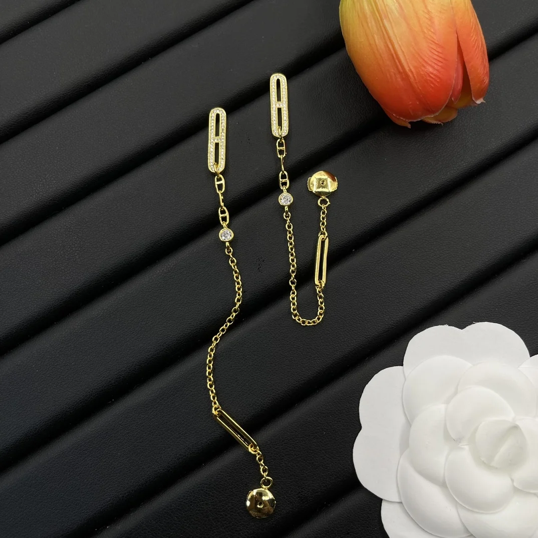 копия 1: 1 Крошечные Металлические Гвоздики Для Женщин Серьги Золотого Цвета