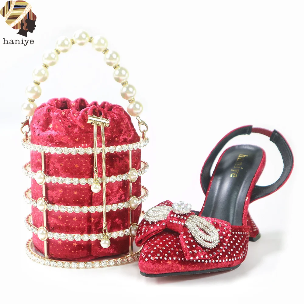 Женские сандалии с ремешком на пятке туфли заостренным носком и жемчужным