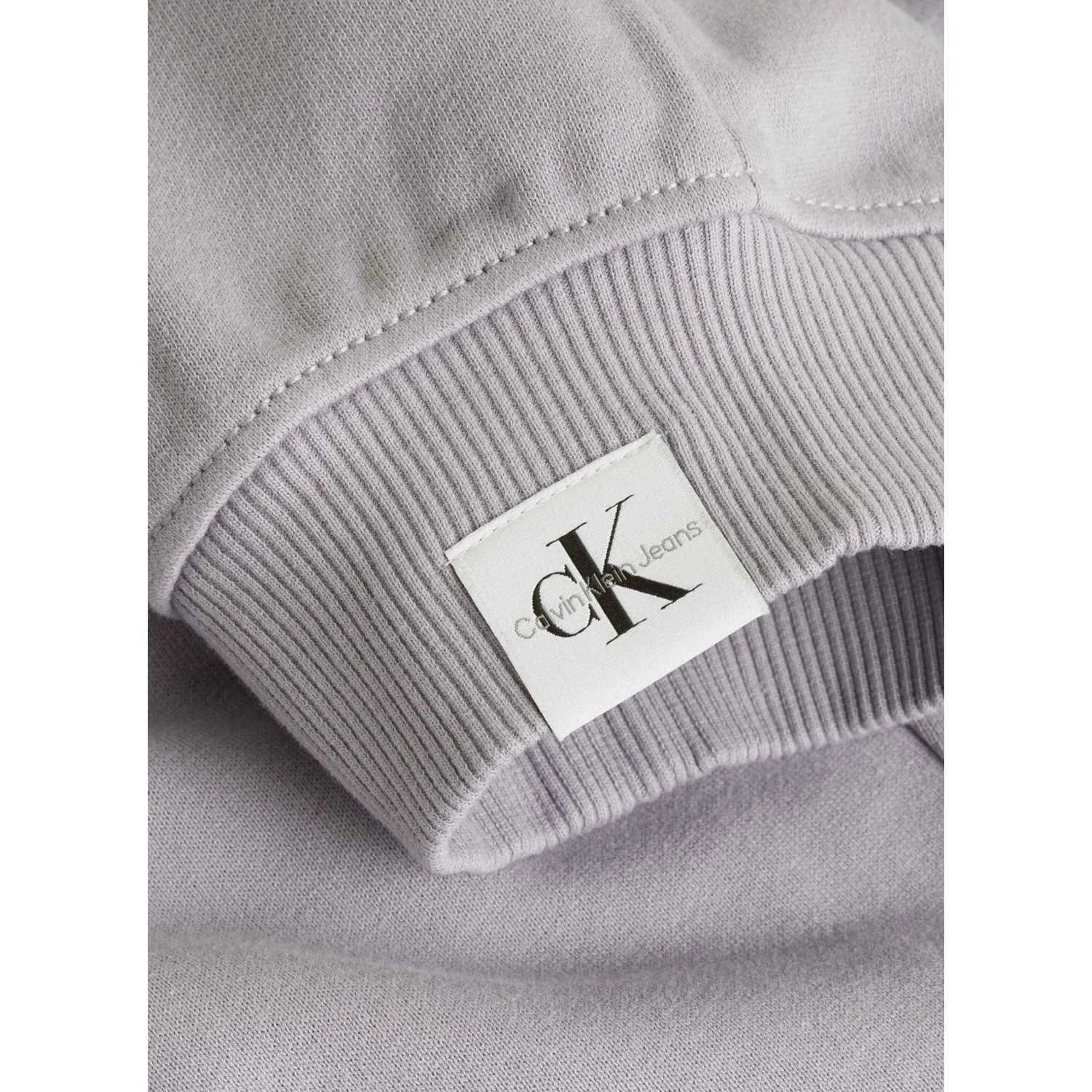 Рисунок 3 - Calvin Klein Jeans Спортивные штаны