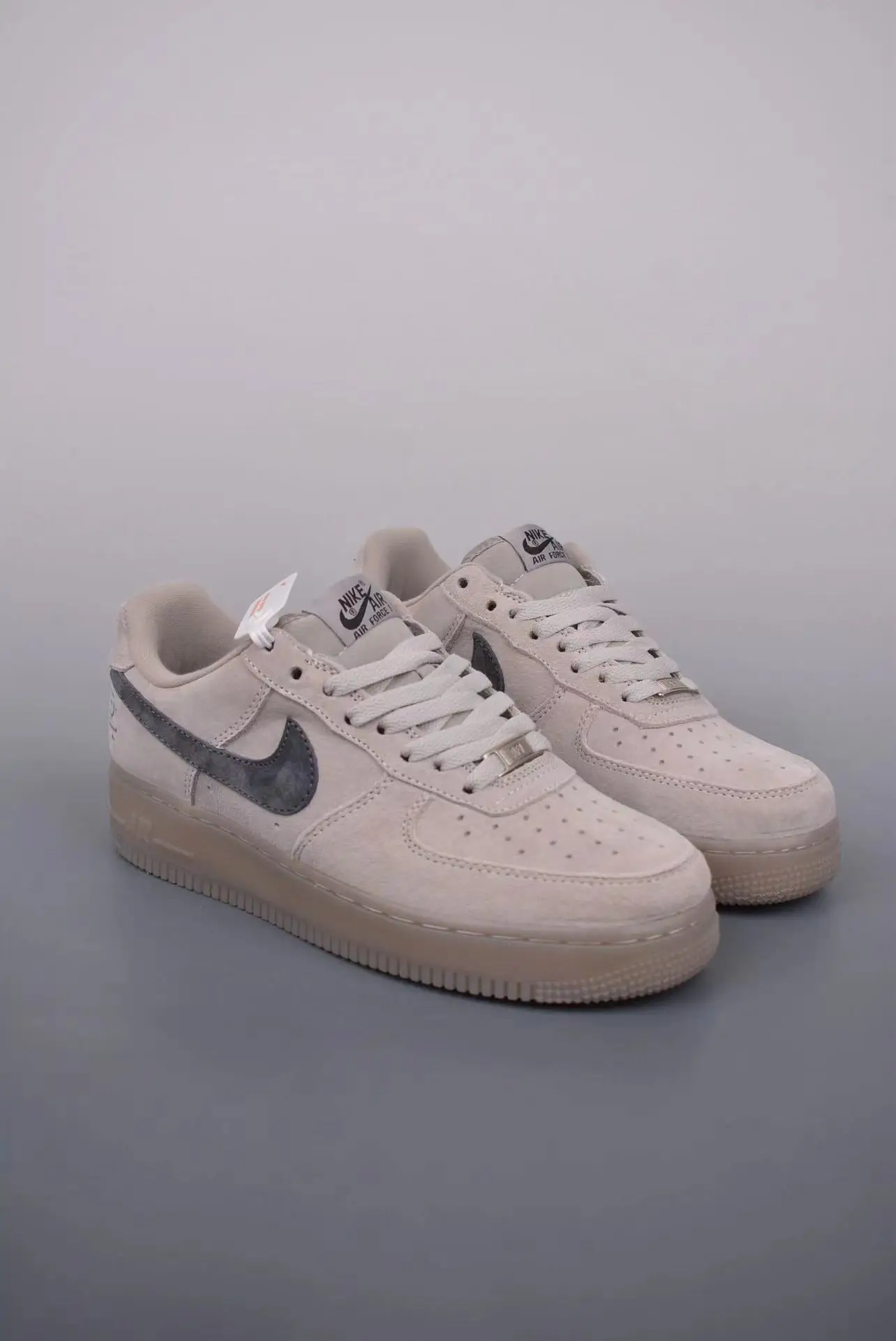 Низкие кроссовки Nike Air Force 1