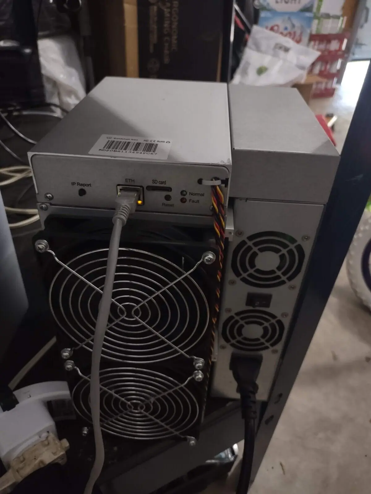 

Goldshell KD2 Kadena miner in very good condition