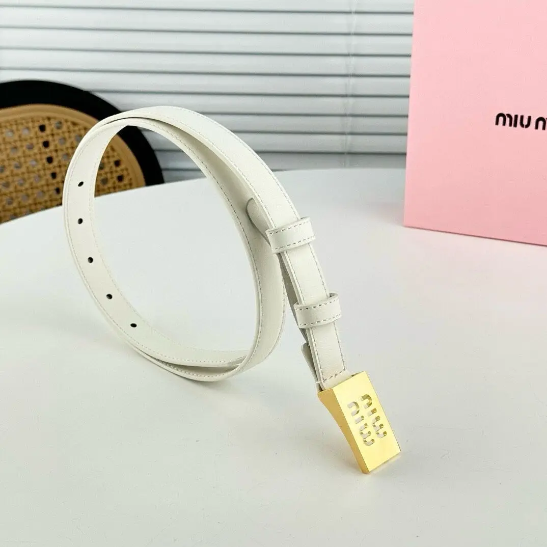 точная копия 1:1 Модный Изысканный Женский Пояс В Стиле MIUMIU Копирующий КлассичесКие Модели 2-сантиметровый Бутиковый Ремень Из ВолоВьей Кожи